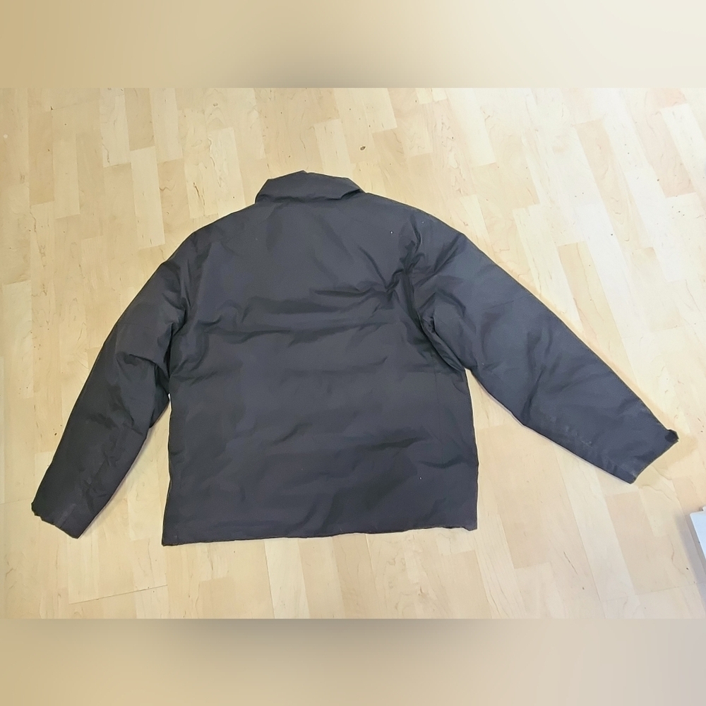 Size large down puffer jacket - Picture 2 of 12
